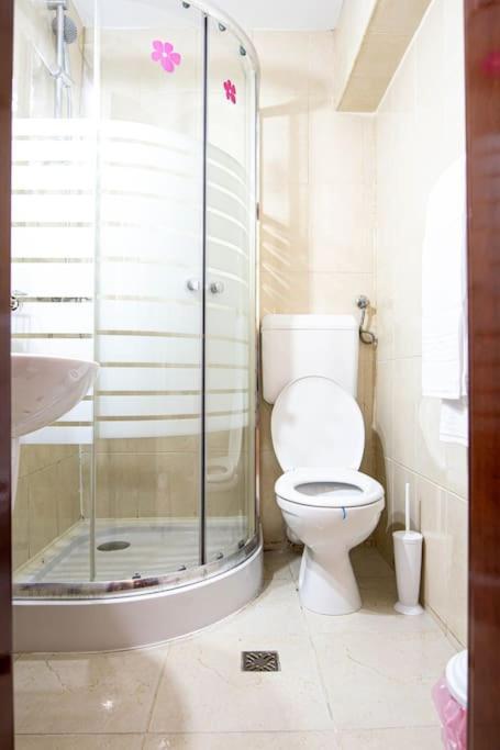 Ultra Central Luxury 3Br 2Bath Apt & Amazing Views Bucureşti Ngoại thất bức ảnh